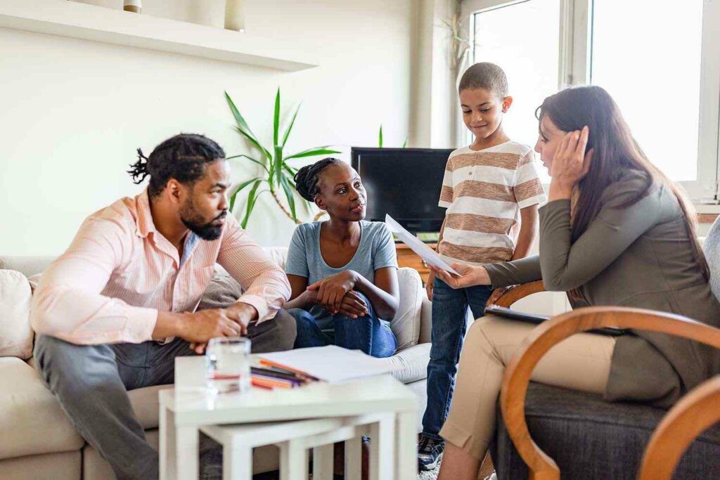 Navigating Family Dynamics: Insights from a Family Therapist