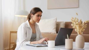 Understanding The Benefits Of Online Counseling